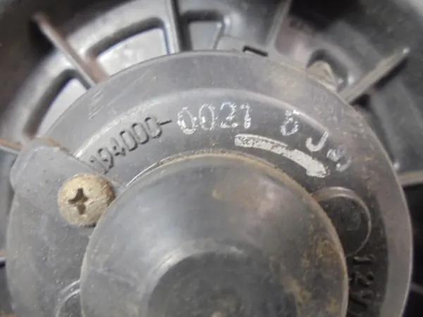 Ventilateur de chauffage TOYOTA CELICA T16 OEM image 3