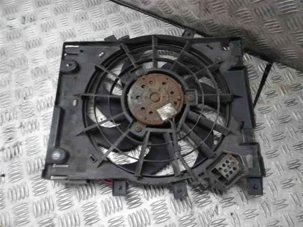 Ventilateur de radiateur OEM 13132559 pour Opel Astra H image 3
