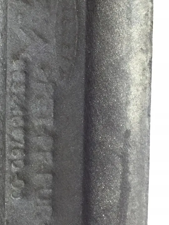 OEM 9677697080 Moottorin väliseinäeriste - Käytetty image 3