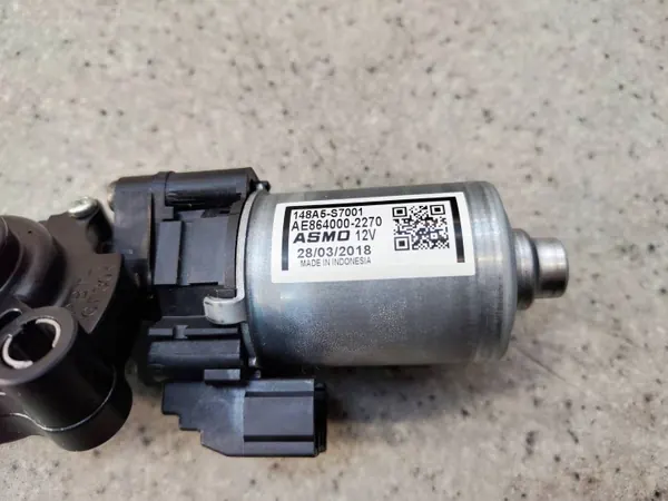 Motor ajuste asiento conductor Mitsubishi OE 148A5-S7001 image 4