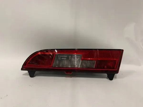 BMW i3 Rückfahrlicht links hinten OEM 7304043 image 2