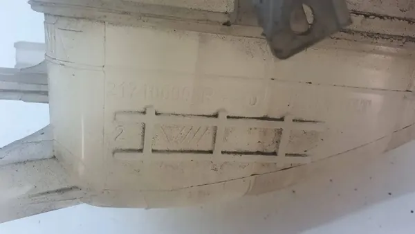 Réservoir d'expansion OEM 217100005r-4car image 5