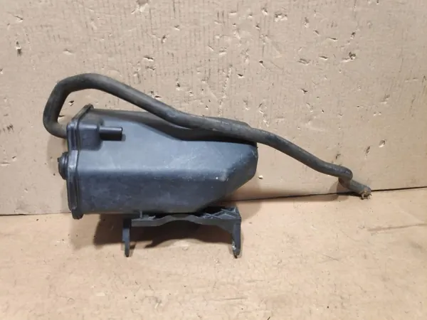 Koolstoffilterhuis OEM 1K0 201 801D voor VW Golf V image 2