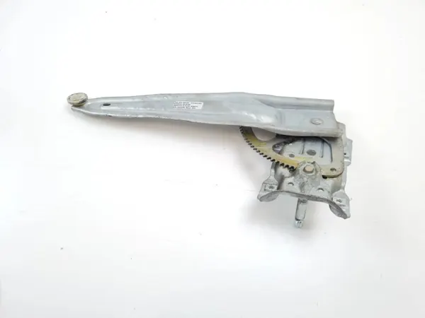 Regulador manual janela traseira Toyota Verso OEM 698300F030 image 7