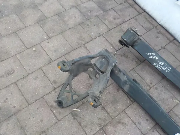 Molas Traseiras MAN TGE OEM 2N0511151AA - Usadas image 3