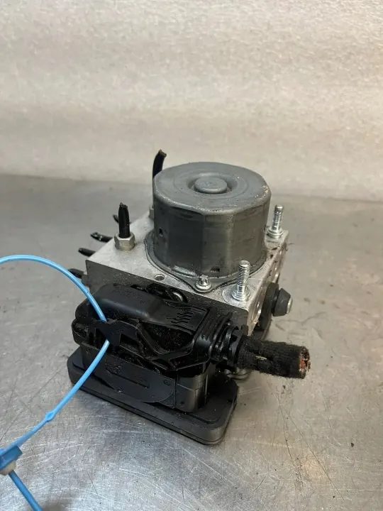 ABS-pumppu OEM 39002554 Opel Corsa E:lle image 2