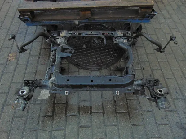 Motorfäste Jeep Grand Cherokee IV WK2 2010 3.0CRD image 10