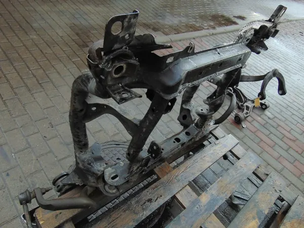 Motorfäste Jeep Grand Cherokee IV WK2 2010 3.0CRD image 9