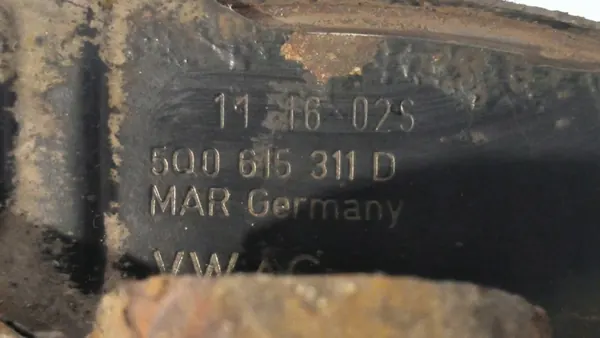 Snodo Anteriore Sinistro Skoda Octavia III 5Q0615311D image 4