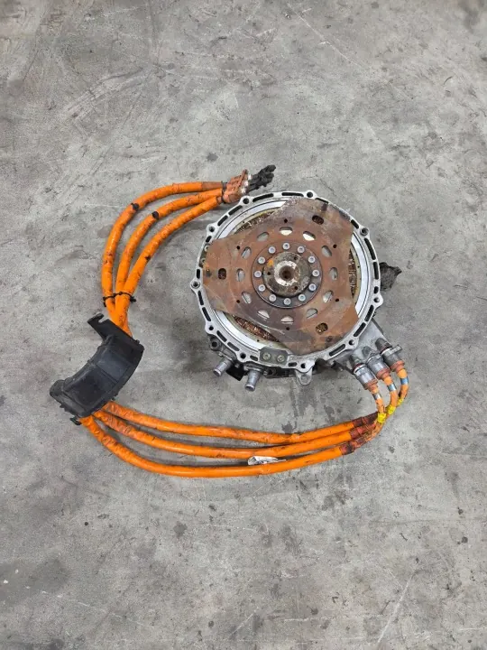 Motor elétrico Porsche usado OEM 97011701011 image 2