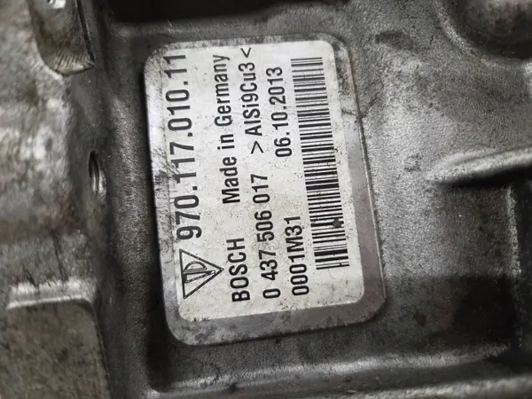 Motor elétrico Porsche usado OEM 97011701011 image 6