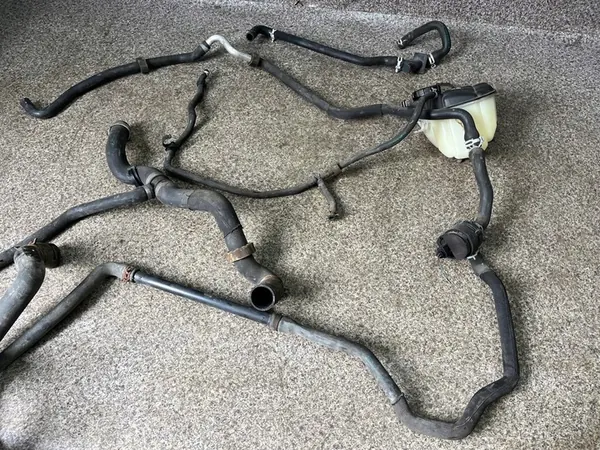 Vesiletkusetti Mercedes ML W164 3.0 CDI V6 image 5