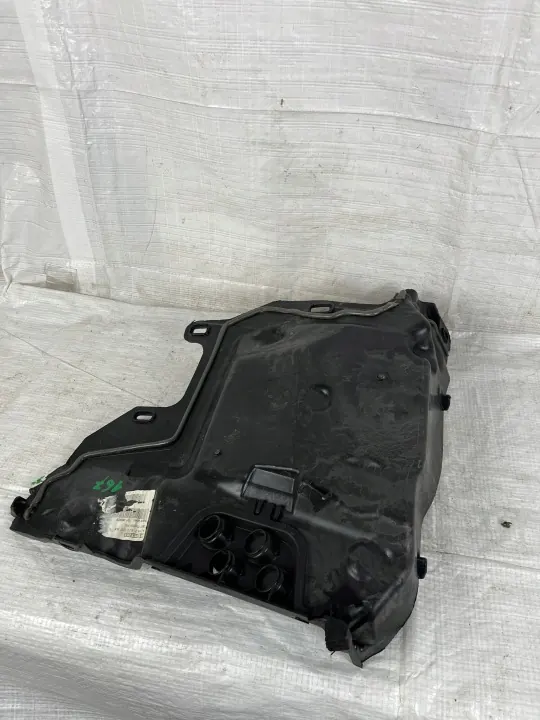 OEM A1676200203 Couvercle de cloison droit Mercedes GLS image 5