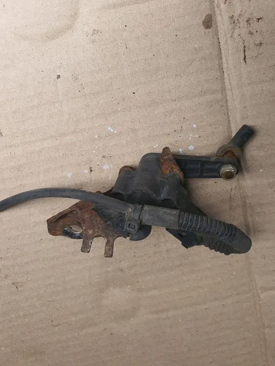 Sensor de nivelamento de faróis Xenon Audi A4 B8 A5 dianteiro OEM image 3