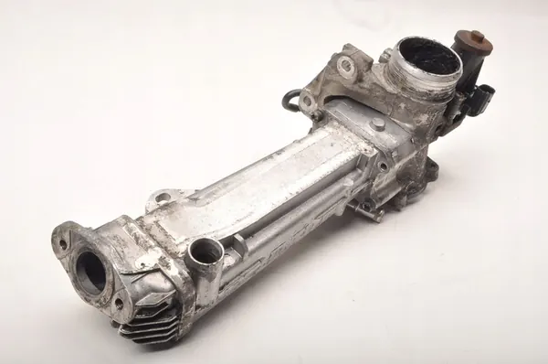 EGR-venttiili Volvo S60 V60 S80 V70 2.0 D3 D4 image 3