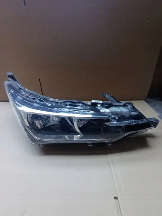 Faro derecho OEM 0][;LP; para Toyota Corolla E16 image 2