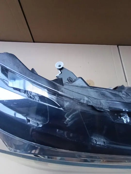 Faro derecho OEM 0][;LP; para Toyota Corolla E16 image 3
