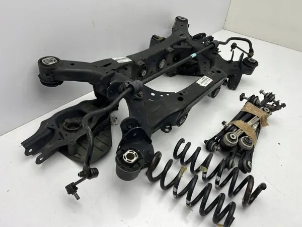 Kia Stinger takaheiluri OEM J5J5070091 SULIK1 image 7