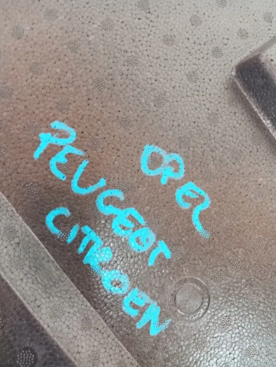 OEM 9836901880 Tapis de Coffre Peugeot 3008 II image 4