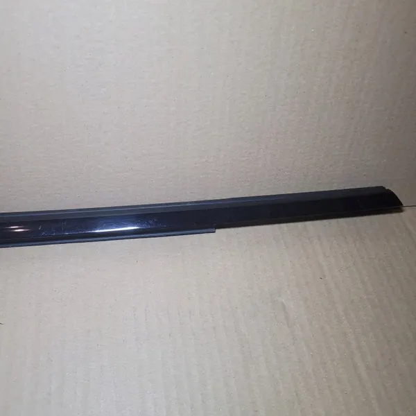 Audi Q5 SQ5 achterdeur raamrubber OEM 80A853763 image 6