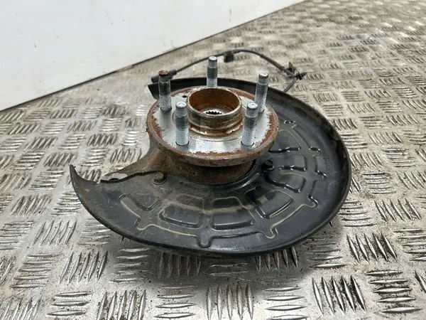 Mozzo ruota posteriore destro Buick Encore I 95937464 image 2