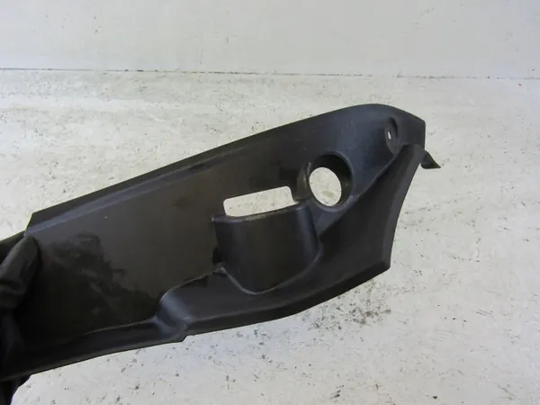 BMW X4 G02 Rechterzijde Lampenkap afwerking OEM 7424428 image 4