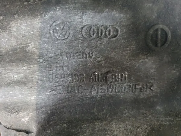 AUDI A4 B8 A5 A6 2.7 3.0 TDI Oljepanna image 3