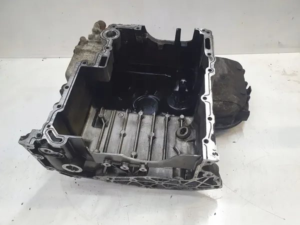 AUDI A4 B8 A5 A6 2.7 3.0 TDI Oljepanna image 8