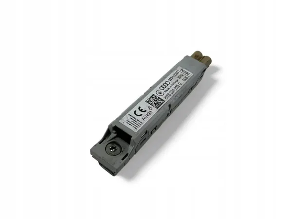 Audi A4 Antennförstärkare OEM 8W8035225D Begagnad image 3