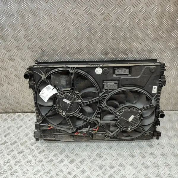 AUDI A3 Sportback 8VA 8VF Kit arrefecimento 2019 OEM 3Q0121203D image 2