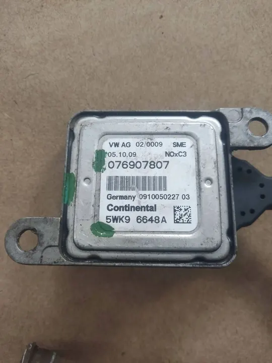 Sensor Lambda Volkswagen Crafter 2008 OEM 076907807 image 2