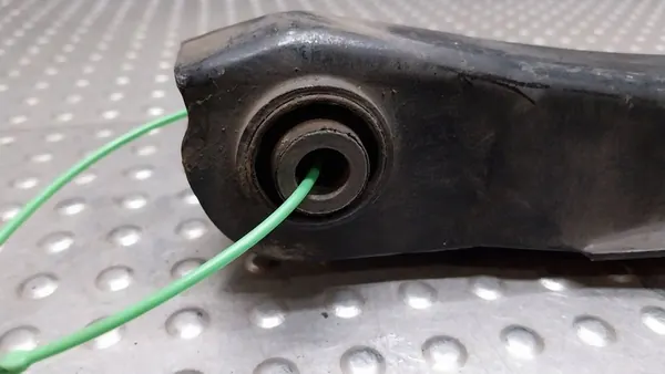 Braccio di Controllo Posteriore Sinistro Destro Ford Focus MK1 image 4