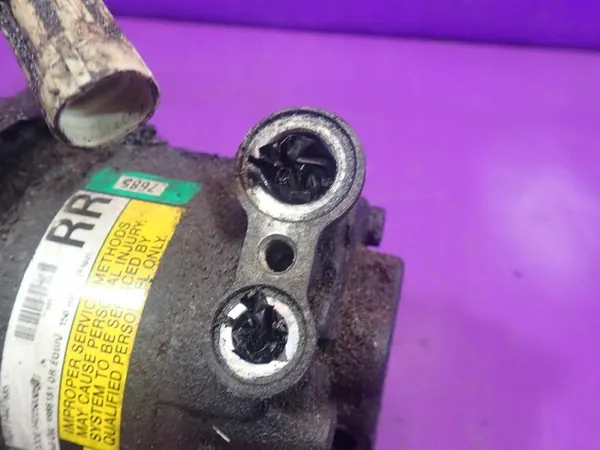 OPEL CORSA C 03-06 1.0 AC Kompressori 24427685 image 8