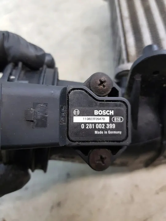 Intercooler con Sensore VW Passat B5 Lift 2.5 TDI OEM image 2