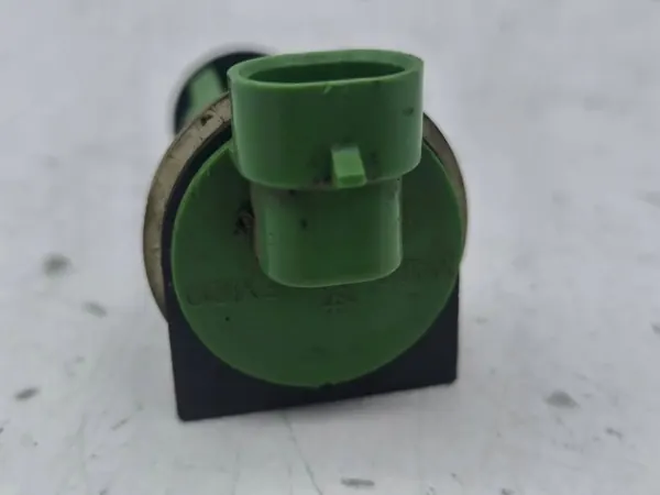 Tesla Model S Sensor OEM AMD130961 - Gebraucht image 5