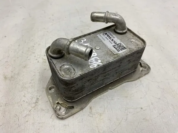 Öljynjäähdytin OEM 01 Volvo V90 II, S90, XC60 image 5