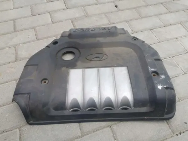 Hyundai Sonata IV 2.4 16V moottorikansi yläosa OEM 29240-38100 image 2