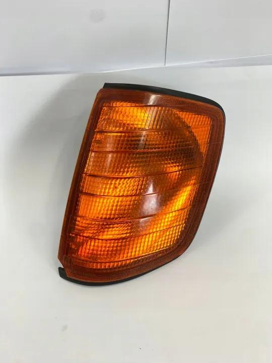 Clignotant avant gauche OEM P25-1 21W Mercedes W124 image 2