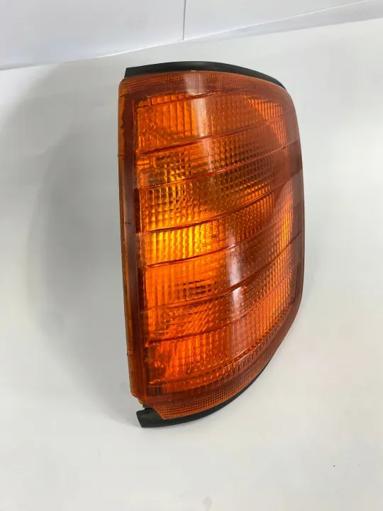 Clignotant avant gauche OEM P25-1 21W Mercedes W124 image 3