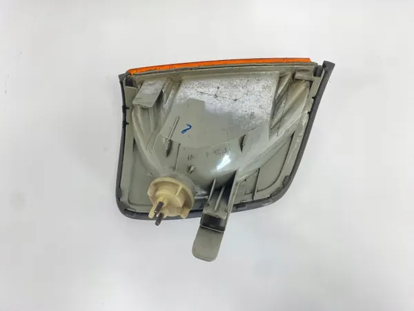 Clignotant avant gauche OEM P25-1 21W Mercedes W124 image 6