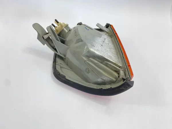 Clignotant avant gauche OEM P25-1 21W Mercedes W124 image 9
