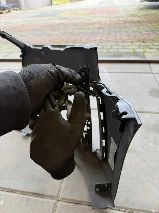 Carcasa de Parachoques Delantero Audi A5 F5 8W6 S-Line 2019-2024 image 2