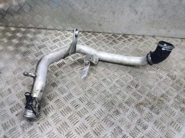 Volvo Intercoolerrör OEM Wrakowisko-16729- Begagnad image 2