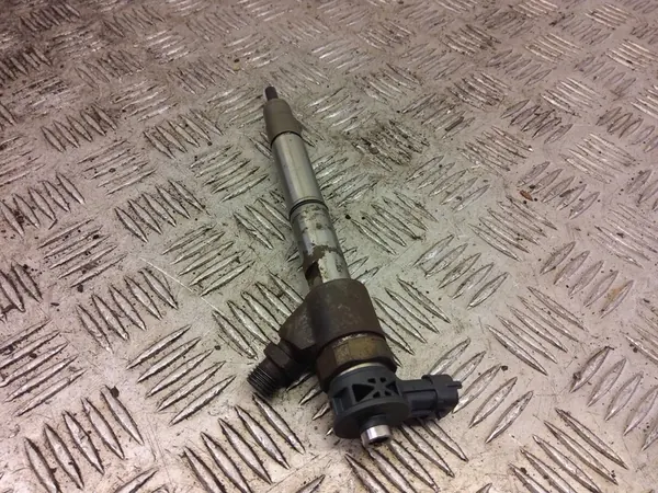 Injektor 55488616 Opel Antara Insignia Zafira 2.0 CDTI image 3