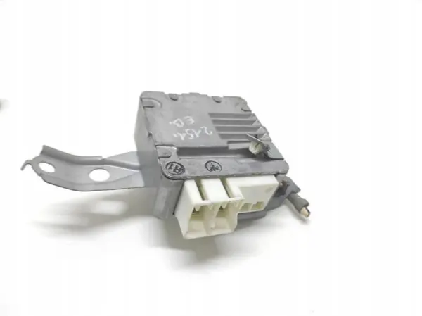 Toyota Avensis stuurbekrachtigingsmodule OEM 89650-05020 image 2
