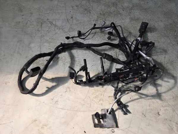 Moottorin Johdotus OEM 03L972619BG VW Touranille image 2