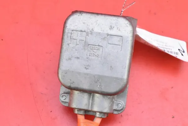 Compresseur climatisation 821H2-42040 pour Toyota BZ4X image 4