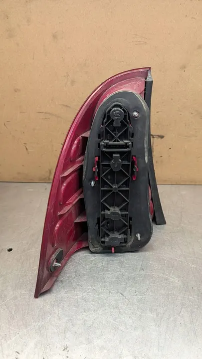 MERCEDES W203 00-04 ACHTERBUIST LAMP A2038201264 image 3