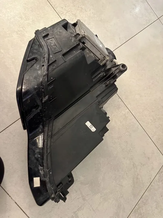 Farol dianteiro esquerdo Full LED Skoda Karoq image 10