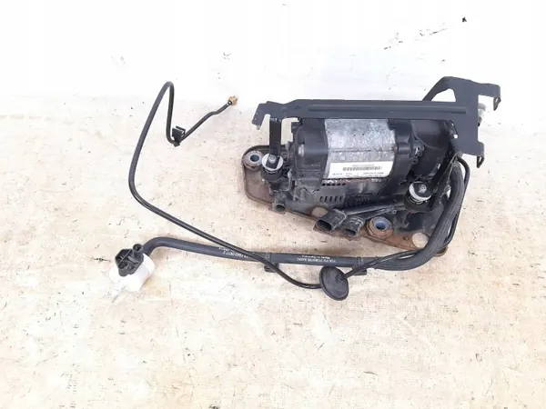 Luftfederungskompressor Volvo XC90 II OEM 31360720 image 6
